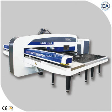 Maszyna prasowa z serwoterkami CNC